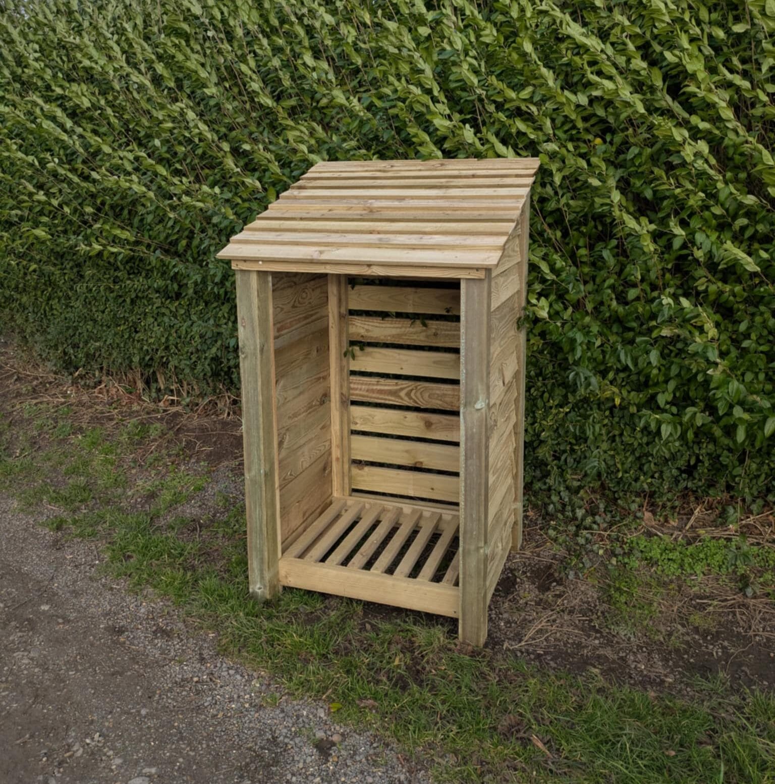 3ft log store front view