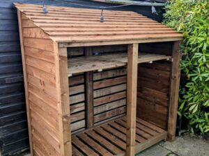 6ft deep log store with shelf