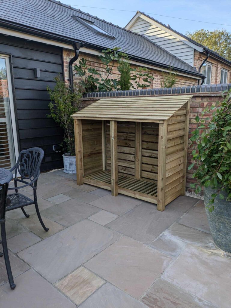 6ft log store Baylham, light green, 5ft high