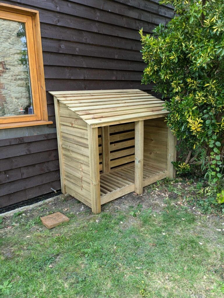 5ft log store side view