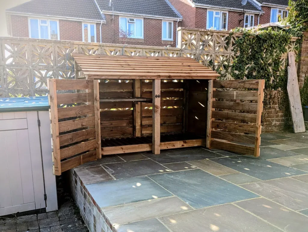 7ft log store slatted sides